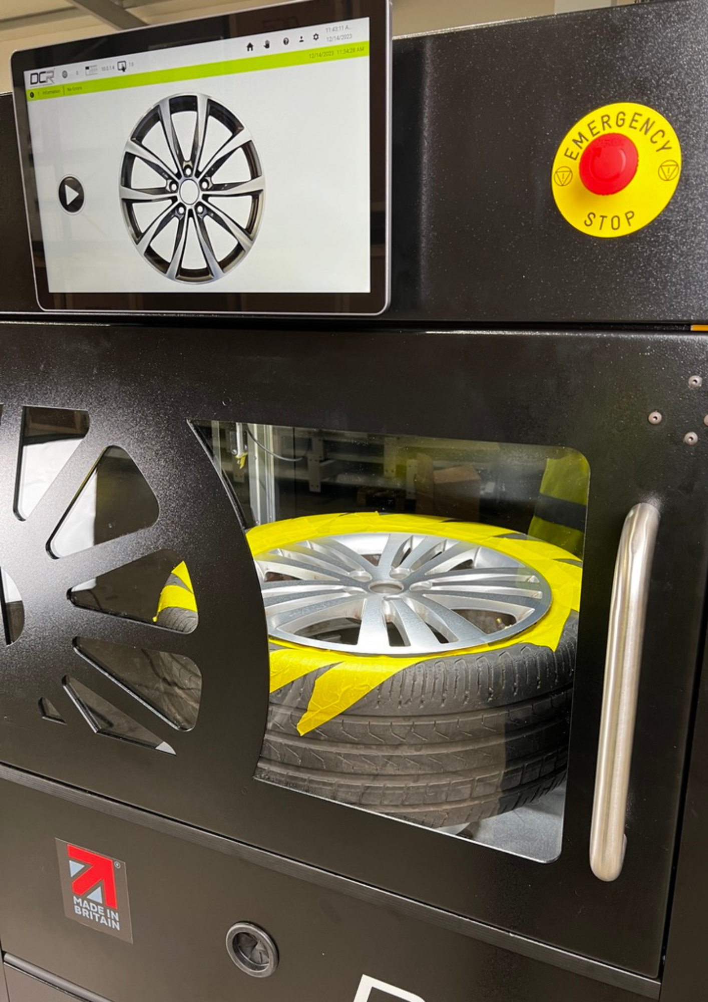 Wheel loaded in the DCR Pro